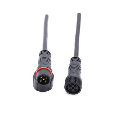 Multi Pin Power Waterproof Cable Connector ha personalizzato la tensione 300V